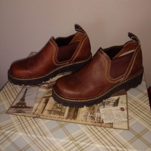 Ariat Low Boots - Picture 2 of 6